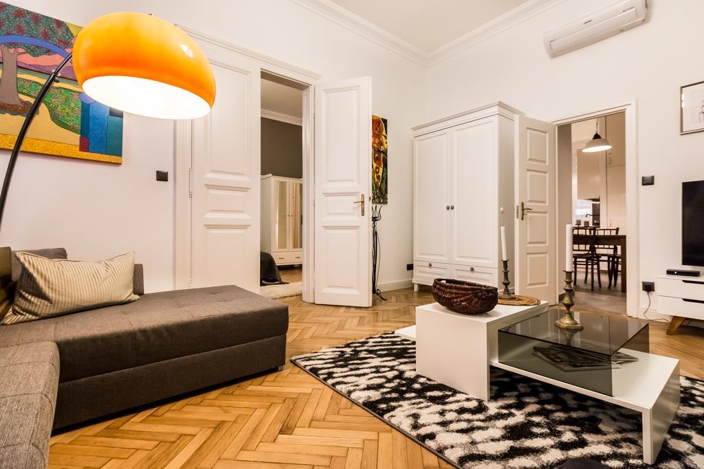 Urbano Styles Downtown Budapest Exterior photo